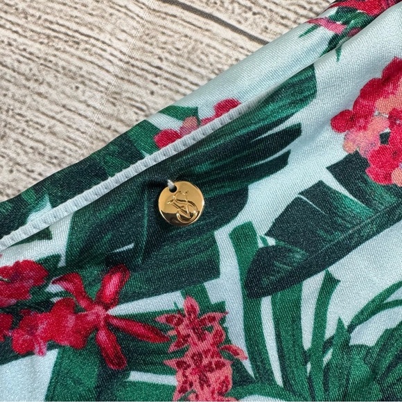 Victoria's Secret NWT Palm Floral Cutout Swimsuit - Picture 7 of 10
